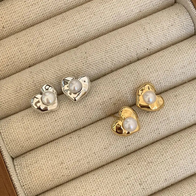 Herzförmige Süßwasserperlen Ohrringe